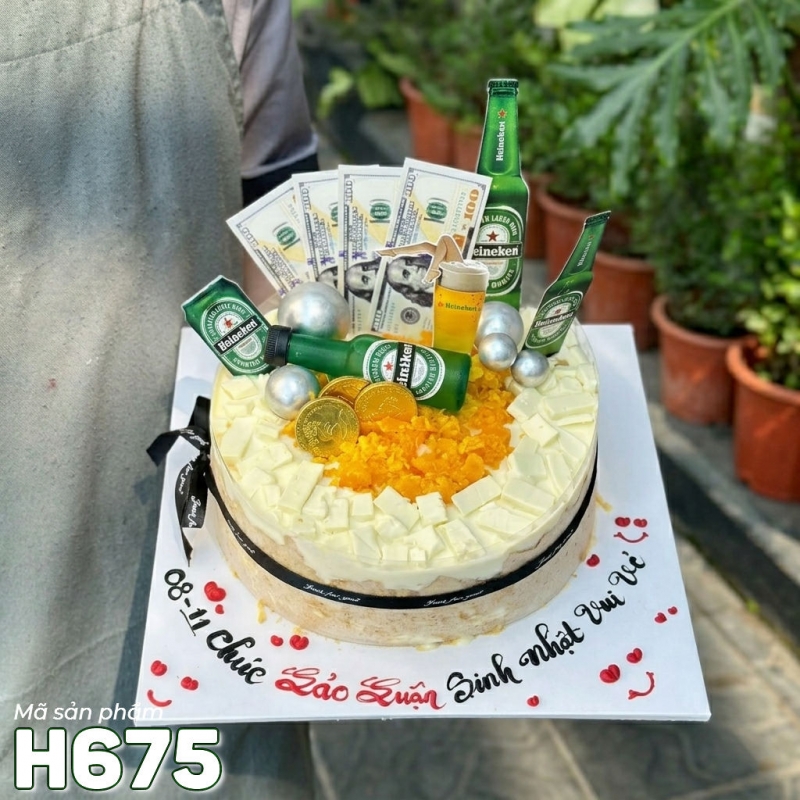 H675 Bánh bông lan trứng muối