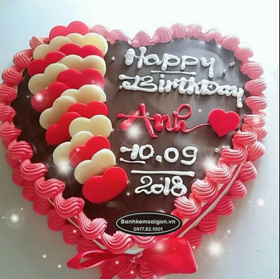 C(25) Bánh sinh nhật chồng