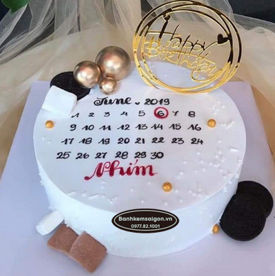 CL(11) Bánh kem tờ lịch