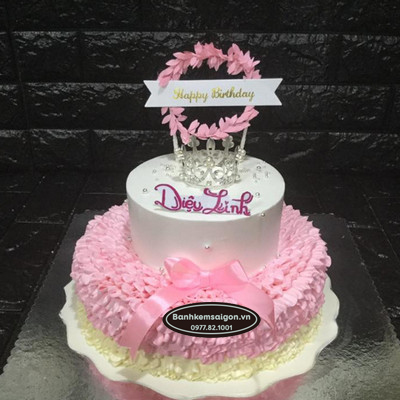 NT(16) Bánh kem tầng