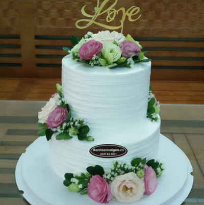 NT(21) Bánh kem tầng