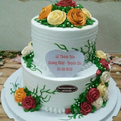 NT(28) Bánh kem tầng