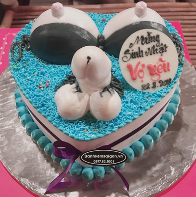 V(14) Bánh sinh nhật vợ